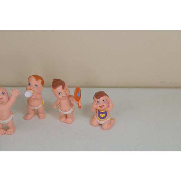 5 Magic Diaper Babies Bathing Mirror Bib Bottle Smiling 90882 - Picture 3 of 5